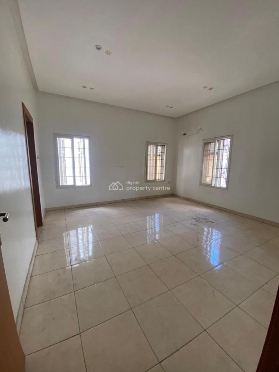 5 Bed Fully Detached House with 2 Room Bq, Lekki Phase 1, Lekki, Lagos, Commercial Property for Rent