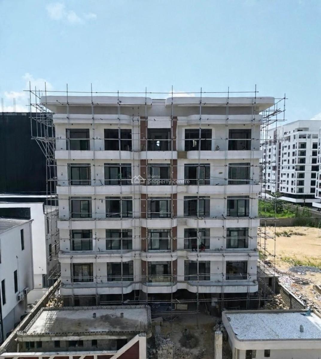 Lovely 3 Bedroom Apartment with Swimming Pool, Lekki Phase 1, Lekki Phase 1, Lekki, Lagos, Block of Flats for Sale