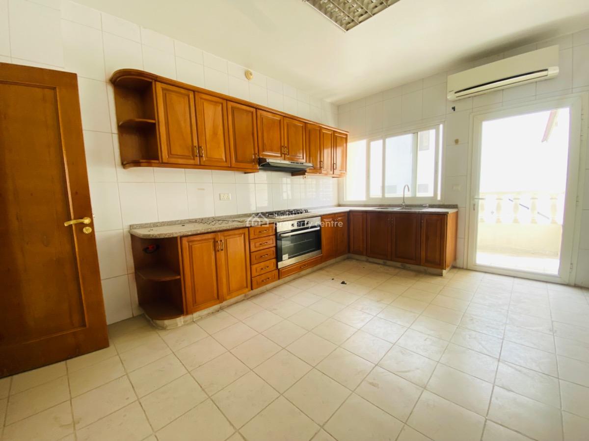 Exquisite 3 Bedrooms Apartment, Queens Drv. Old Ikoyi, Ikoyi, Lagos, Flat / Apartment for Rent