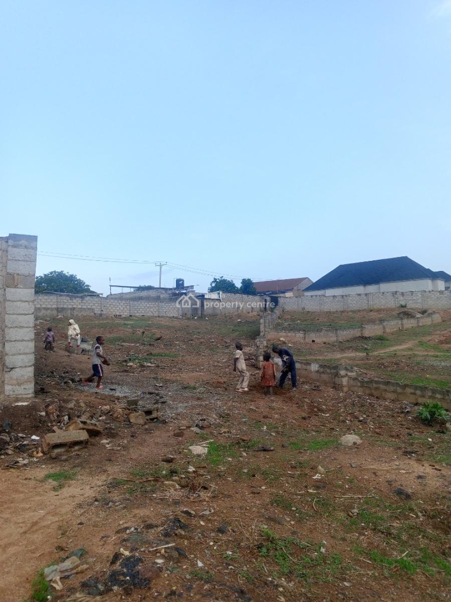 Super Distress Sell 500sqm Duplex Land  Bwari New Road  Land, Ushafa, Bwari, Abuja, Residential Land for Sale