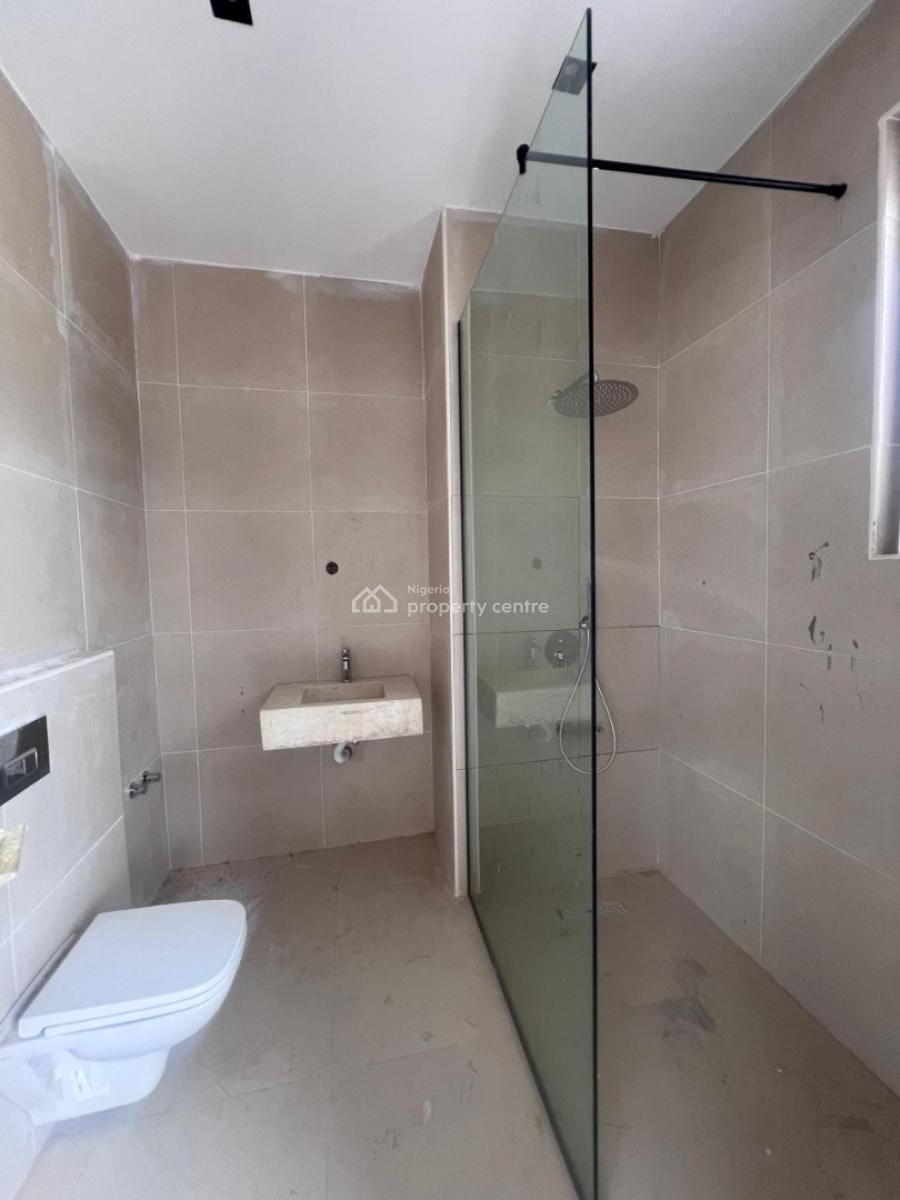 2 Bedroom Apartment Available, Lekki, Lagos, Block of Flats for Sale