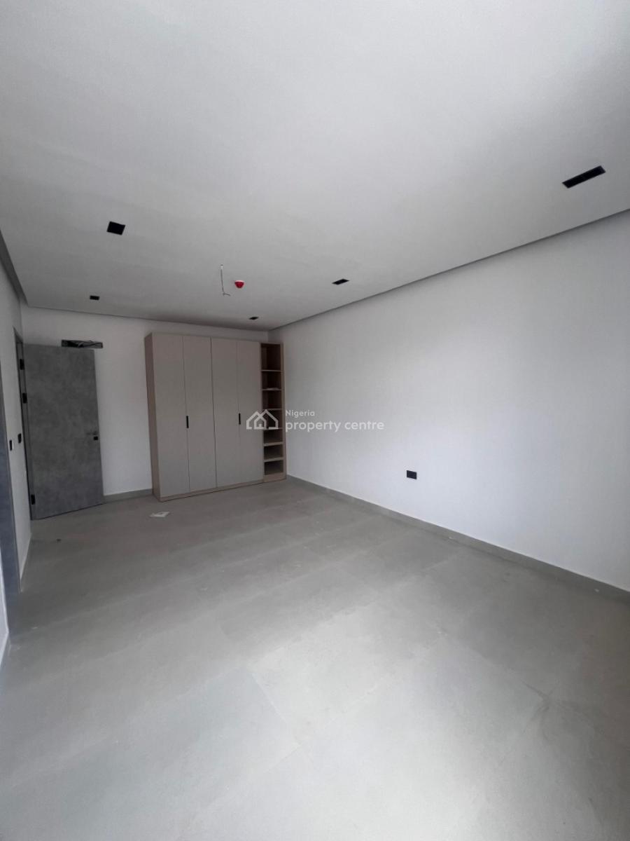 2 Bedroom Apartment Available, Lekki, Lagos, Block of Flats for Sale