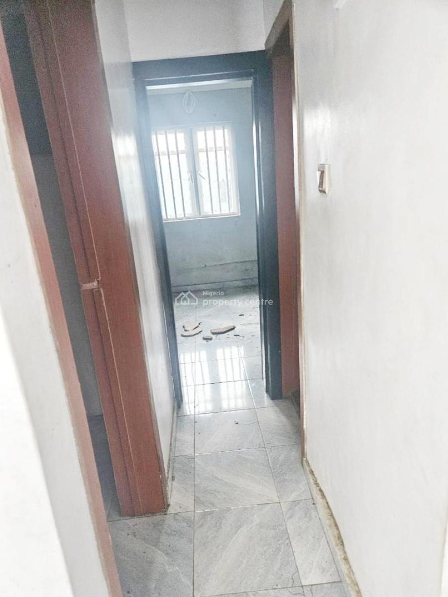 Luxury Mini Flat, Olowora, Omole Phase 2, Ikeja, Lagos, Mini Flat (room and Parlour) for Rent