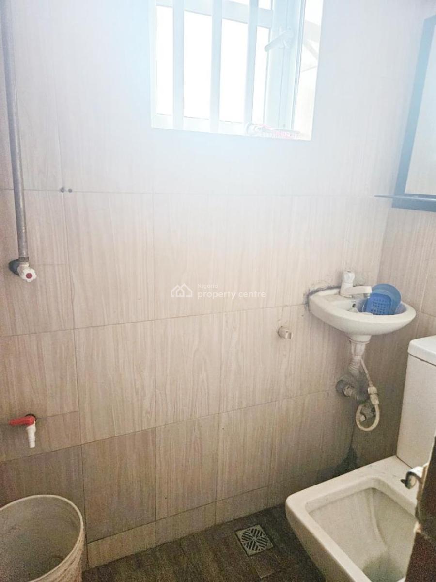 Luxury Mini Flat, Olowora, Omole Phase 2, Ikeja, Lagos, Mini Flat (room and Parlour) for Rent