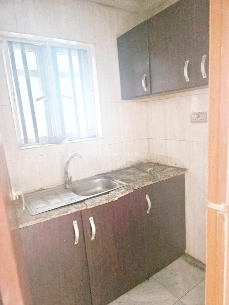 Luxury Mini Flat, Olowora, Omole Phase 2, Ikeja, Lagos, Mini Flat (room and Parlour) for Rent