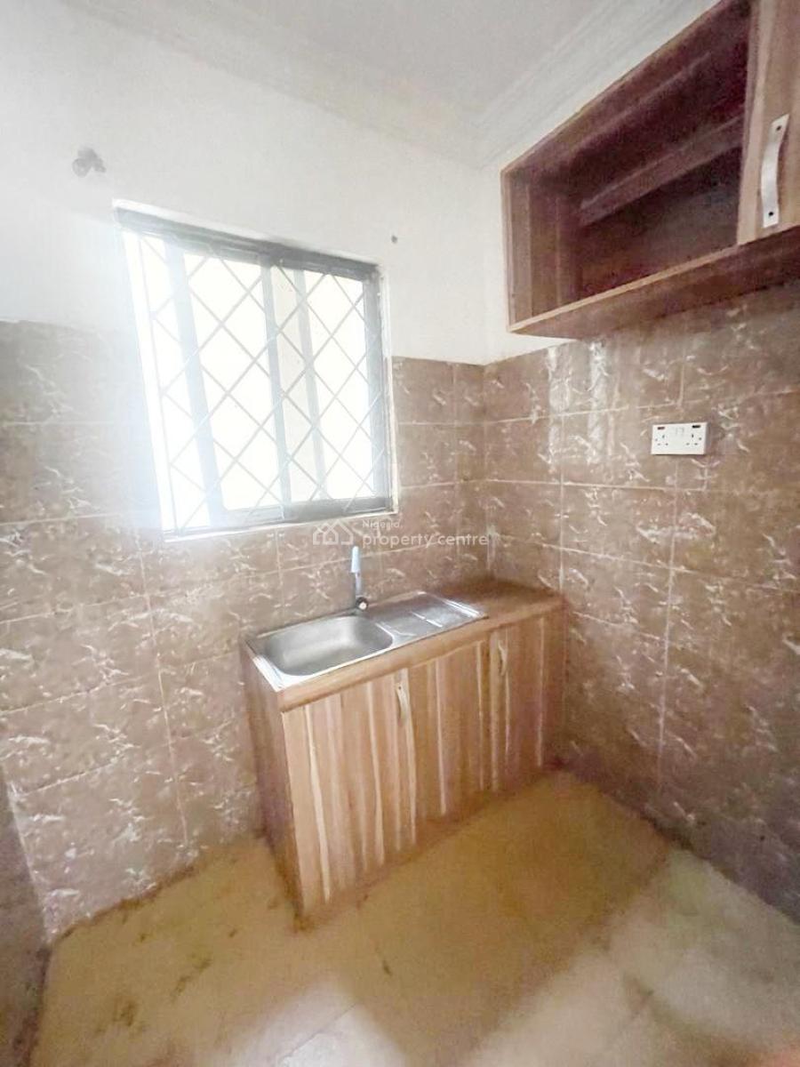 Luxury Mini Flat, Olowora, Omole Phase 2, Ikeja, Lagos, Mini Flat (room and Parlour) for Rent
