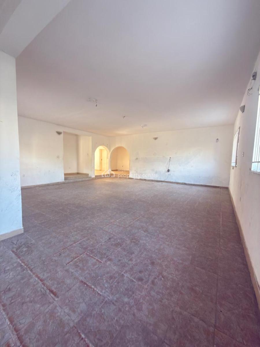 Pacious 3 Bedroom Ground Floor Apartment, Lekki Phase 1, Lekki, Lagos, Flat / Apartment for Rent