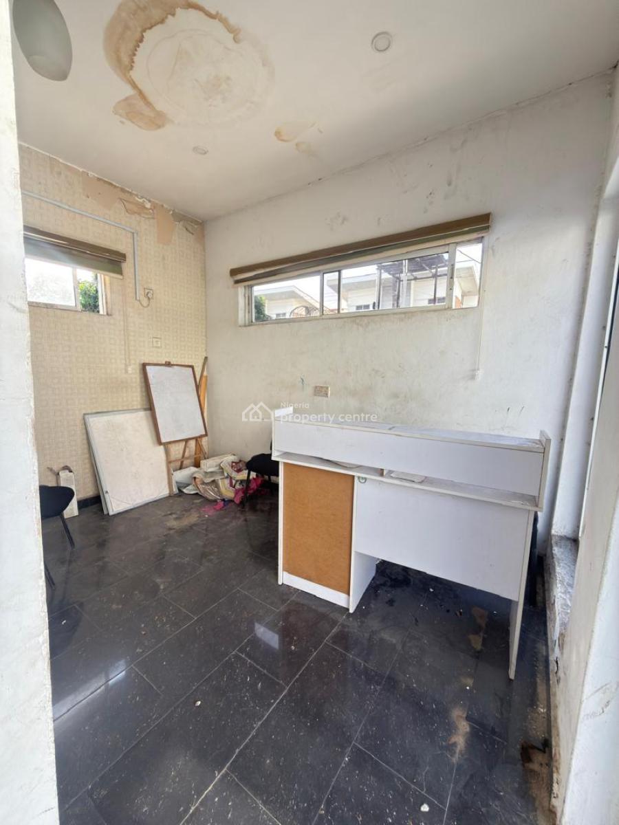 Commercial Space--- Detached Bungalow, Lekki Phase 1, Lekki, Lagos, Office Space for Rent