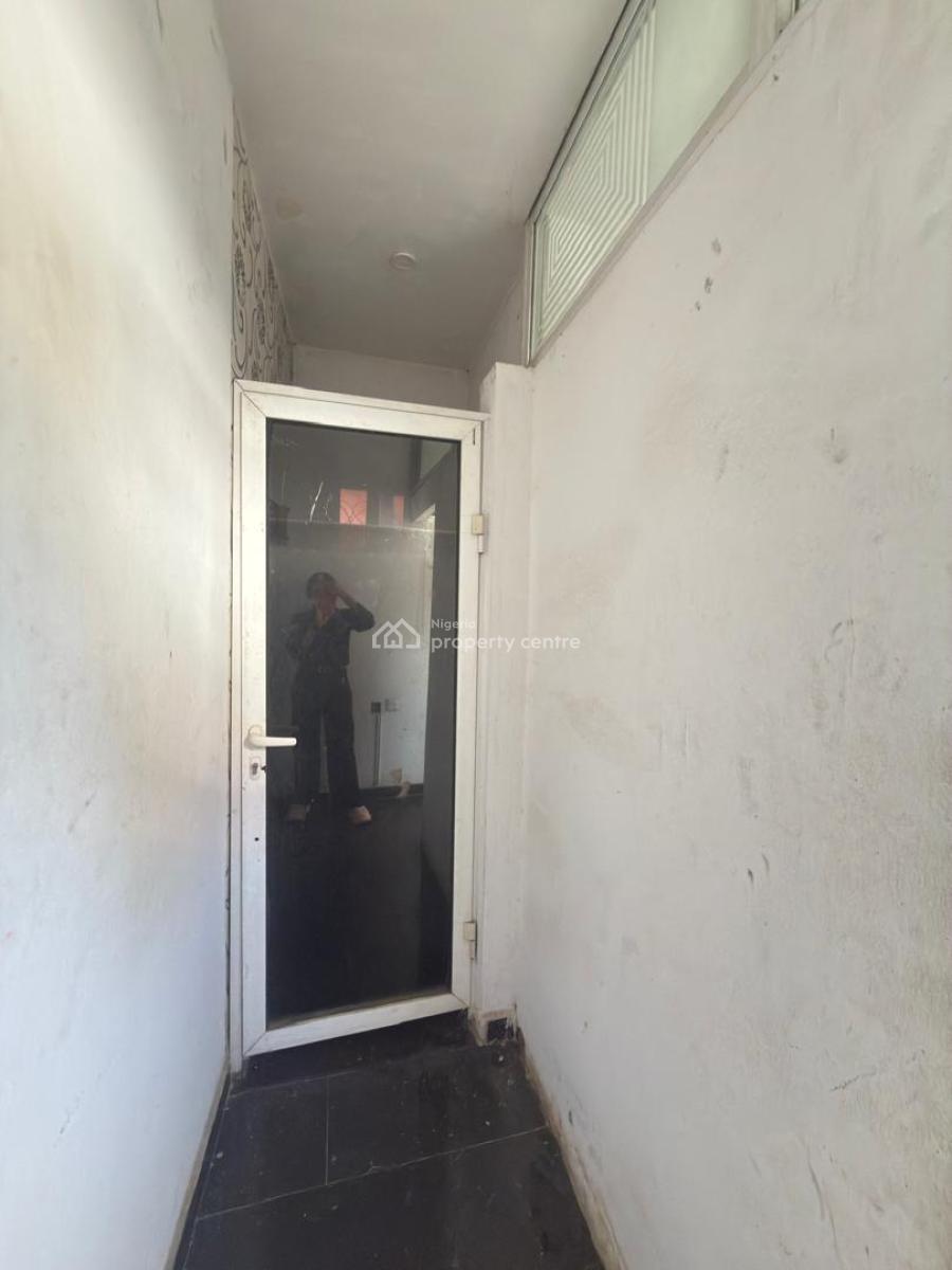 Commercial Space--- Detached Bungalow, Lekki Phase 1, Lekki, Lagos, Office Space for Rent