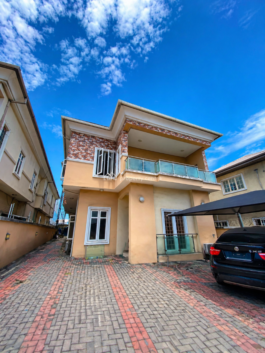 5 Bedroom Commercial Property for Lease, Lekki Phase 1, Lekki, Lagos, Commercial Property for Rent