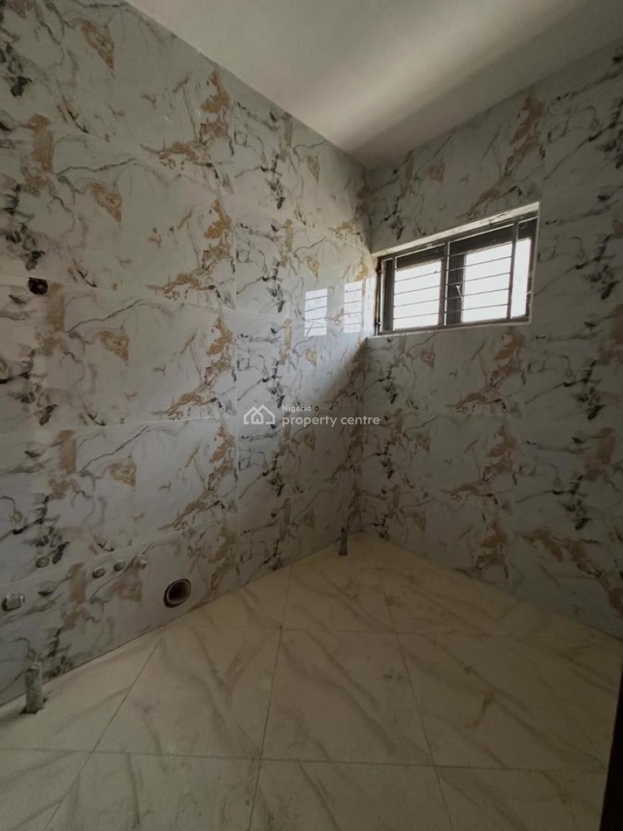 Pristine 5bedroom Detached Duplex with 2 Living Room and a Bq, Jahi, Abuja, Detached Duplex for Sale