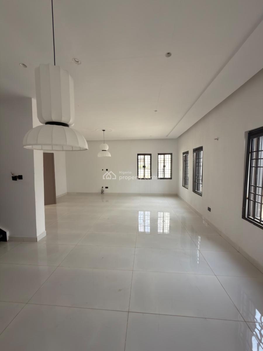 Exquisite 5bedroom Detached Duplexes with Bq, Jahi, Jahi, Abuja, Detached Duplex for Sale