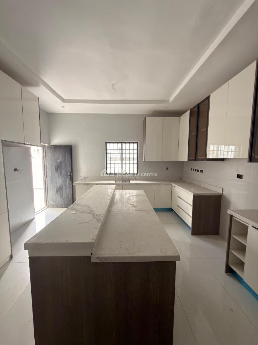 Exquisite 5bedroom Detached Duplexes with Bq, Jahi, Jahi, Abuja, Detached Duplex for Sale