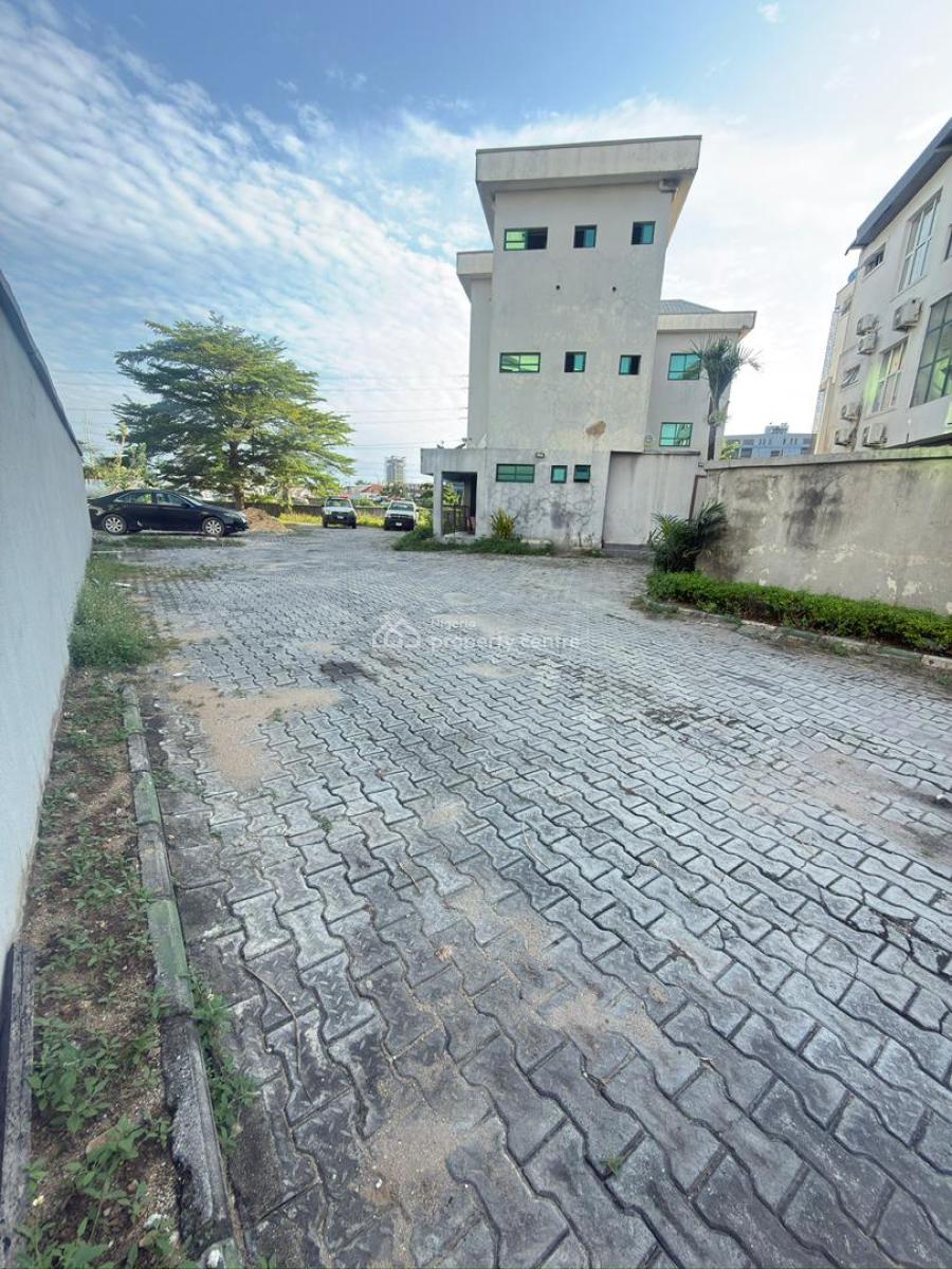Prime Land with Existing Structures (expressway Facing), Lekki Phase 1, Lekki, Lagos, Office Space for Sale
