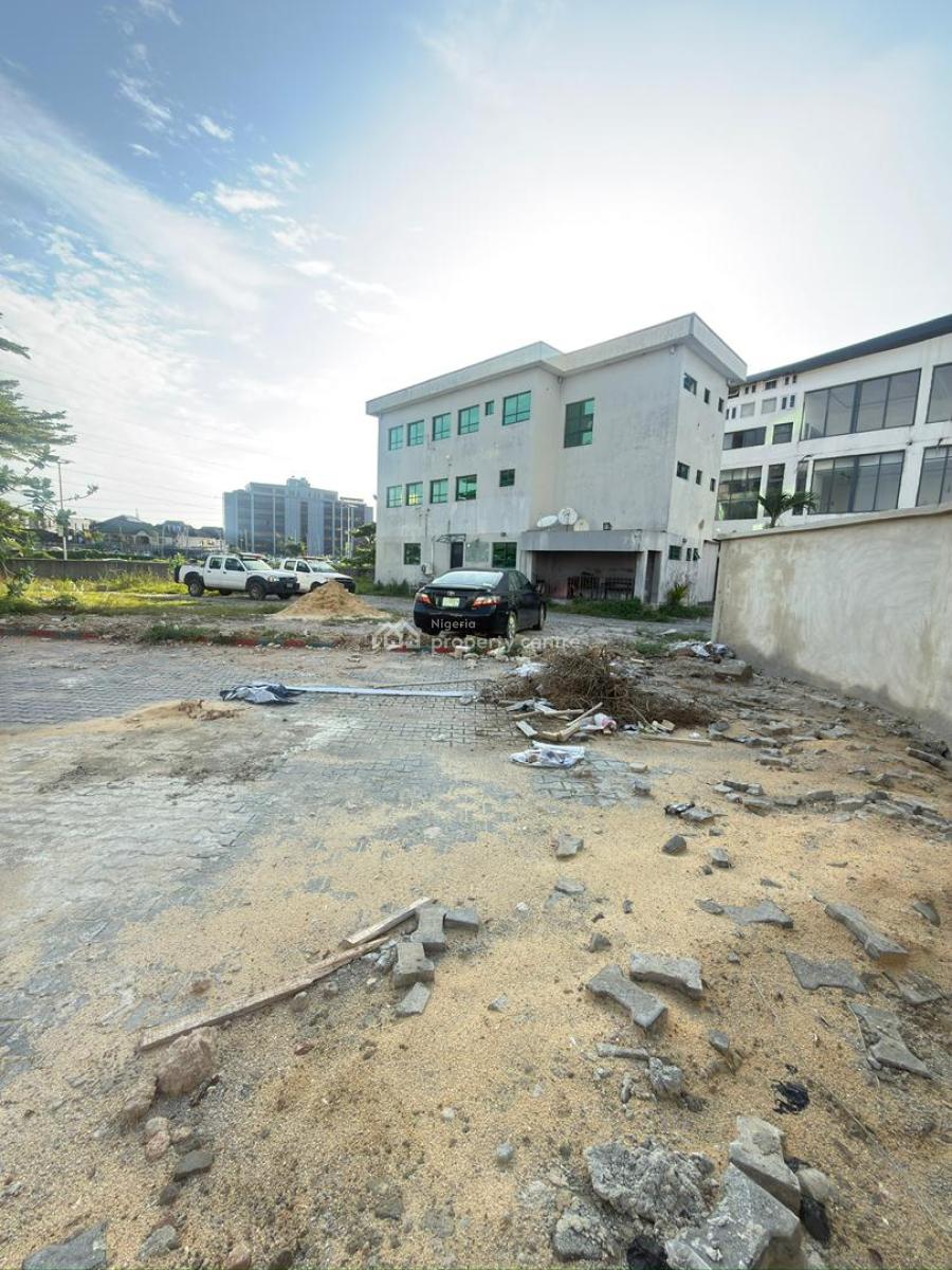 Prime Land with Existing Structures (expressway Facing), Lekki Phase 1, Lekki, Lagos, Office Space for Sale