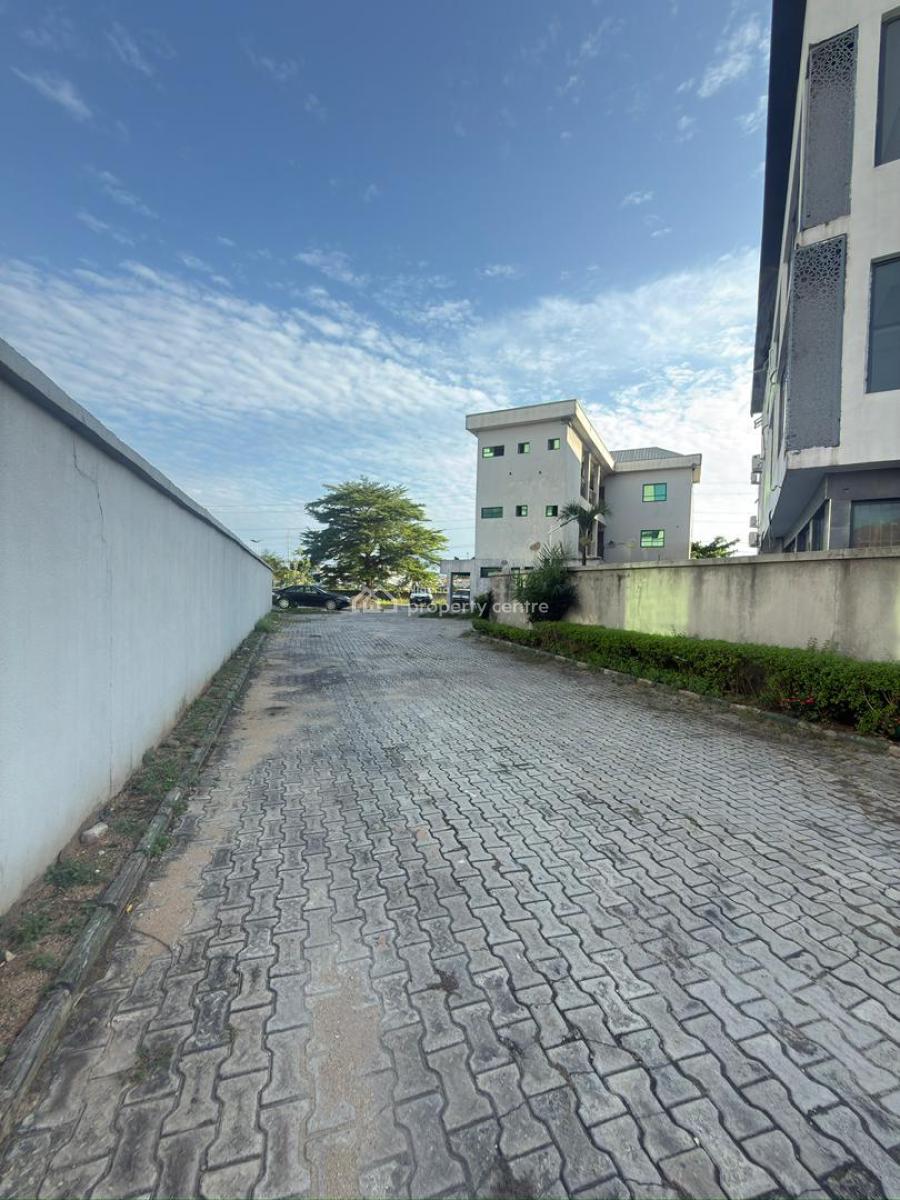 Prime Land with Existing Structures (expressway Facing), Lekki Phase 1, Lekki, Lagos, Office Space for Sale