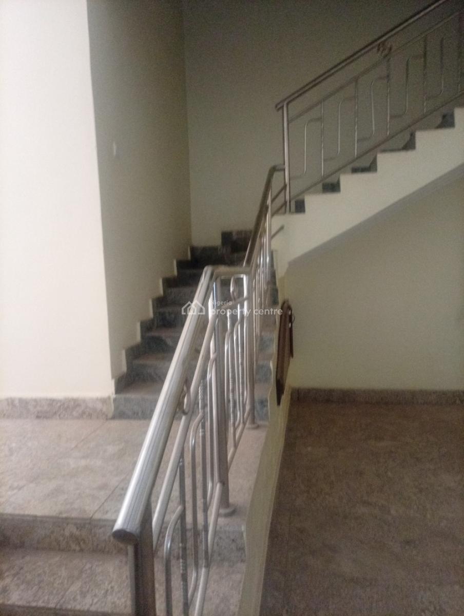 Spacious and Sharp 3 Bedroom Terraced Duplex, Guzape District, Abuja, Terraced Duplex for Rent