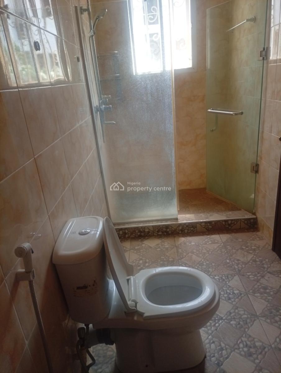 Spacious and Sharp 3 Bedroom Terraced Duplex, Guzape District, Abuja, Terraced Duplex for Rent