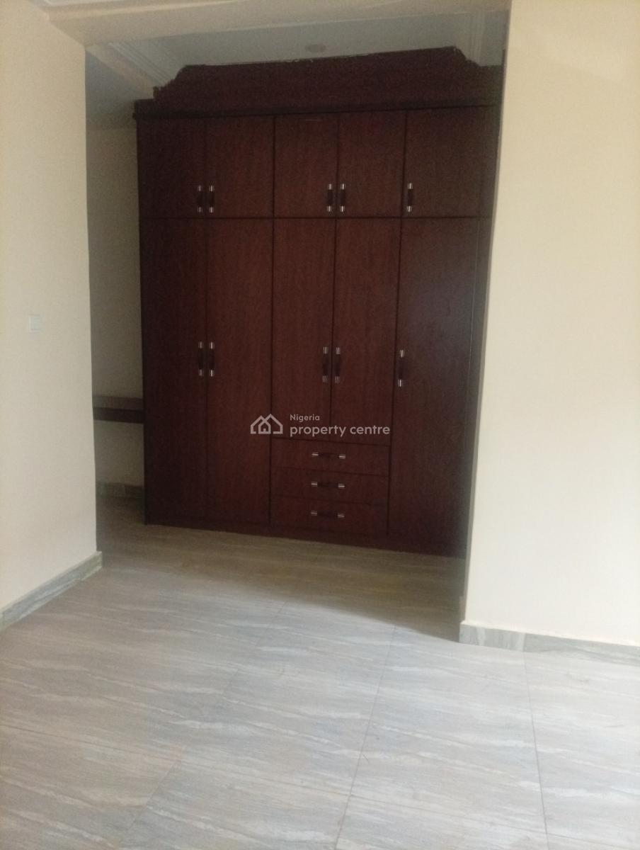 Spacious and Sharp 3 Bedroom Terraced Duplex, Guzape District, Abuja, Terraced Duplex for Rent