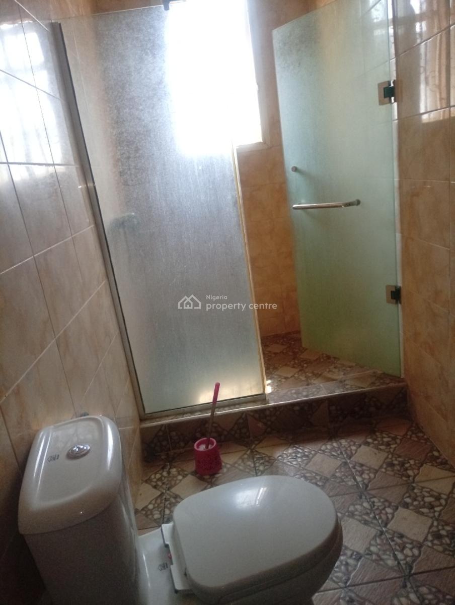 Sharp and Clean 2 Bedroom Flat, Guzape District, Abuja, Flat / Apartment for Rent
