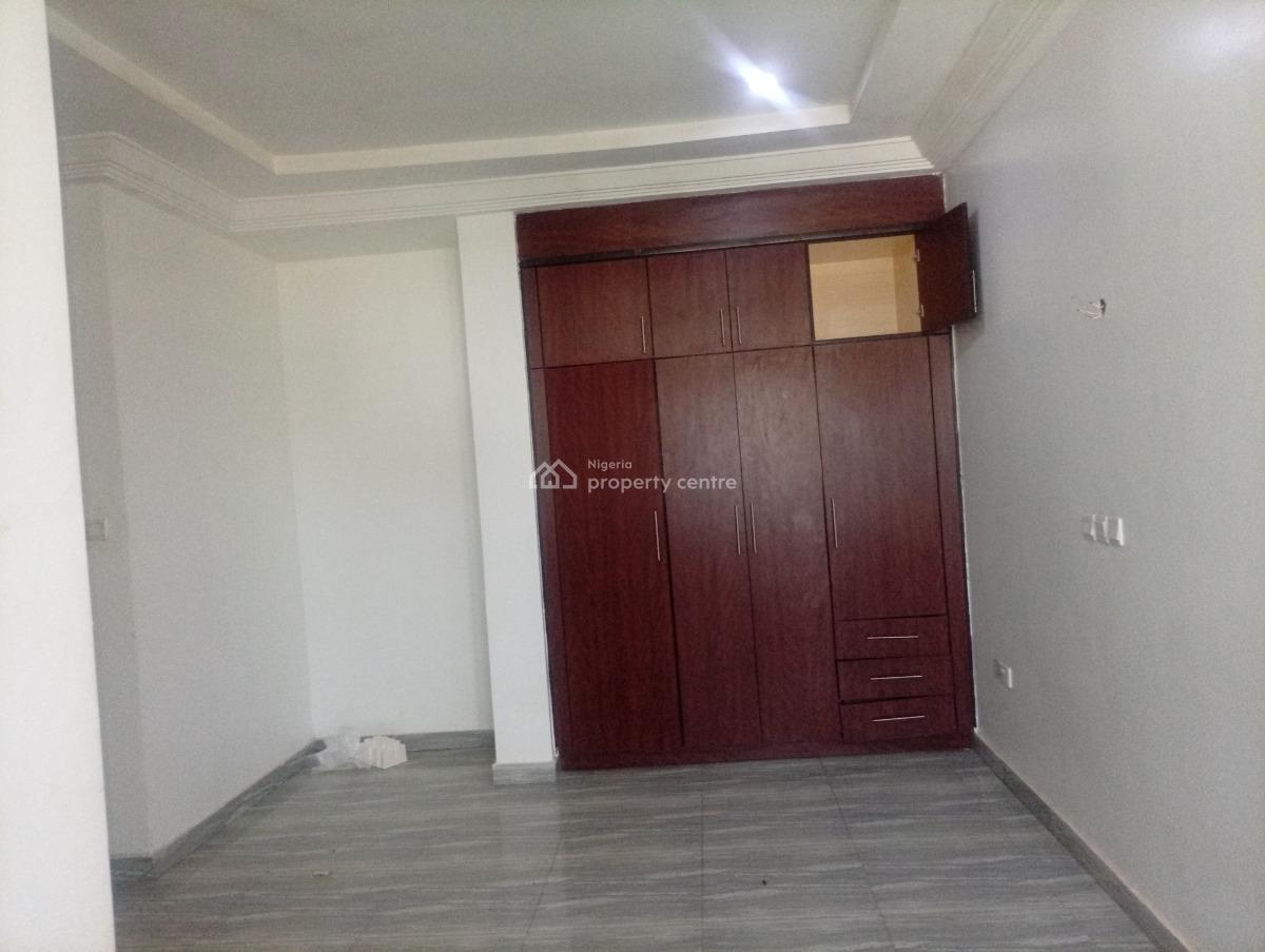 Sharp and Clean 2 Bedroom Flat, Guzape District, Abuja, Flat / Apartment for Rent