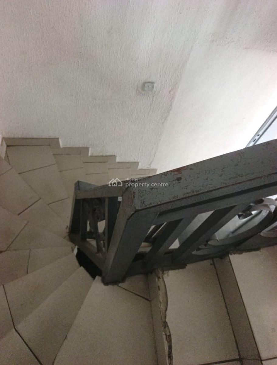 Well Maintained & Specious 2 Bedroom Duplex with Bq, Gra Phase 1, Magodo, Lagos, Detached Duplex for Rent