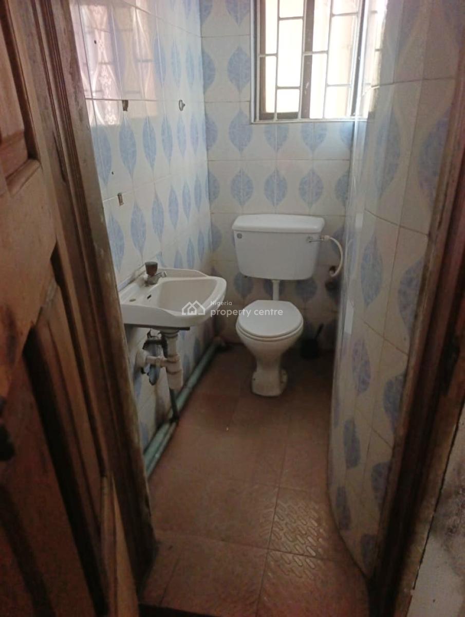 Well Maintained & Specious 2 Bedroom Duplex with Bq, Gra Phase 1, Magodo, Lagos, Detached Duplex for Rent