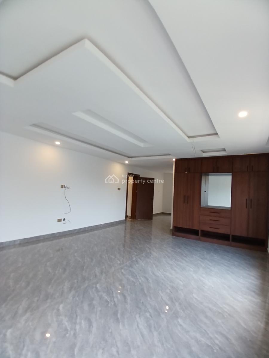 Well Renovated 6 Bedroom Mansion with Swimming Pool, Asokoro Abuja Diplomatic Zone, Asokoro District, Abuja, Detached Duplex for Rent