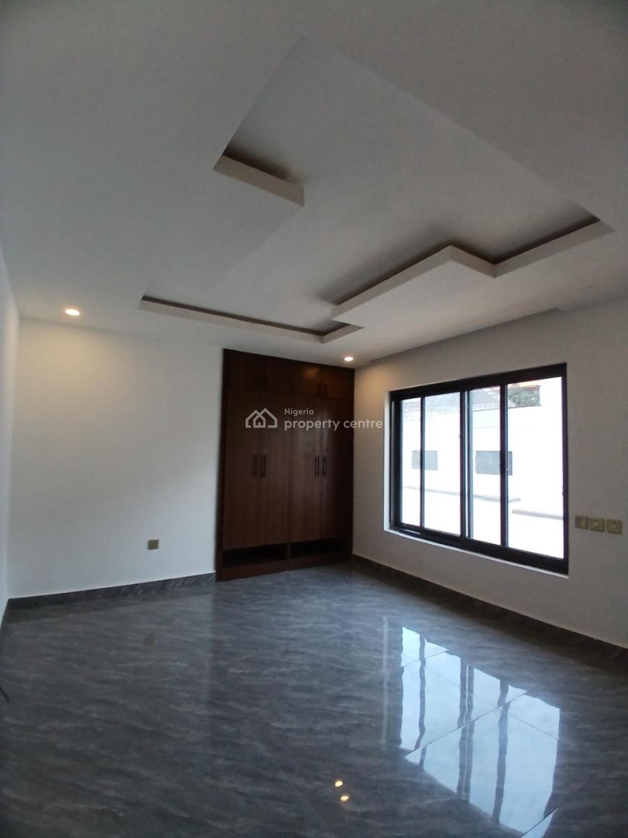 Well Renovated 6 Bedroom Mansion with Swimming Pool, Asokoro Abuja Diplomatic Zone, Asokoro District, Abuja, Detached Duplex for Rent