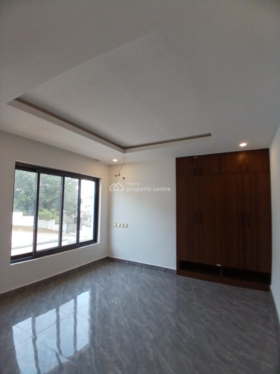 Well Renovated 6 Bedroom Mansion with Swimming Pool, Asokoro Abuja Diplomatic Zone, Asokoro District, Abuja, Detached Duplex for Rent