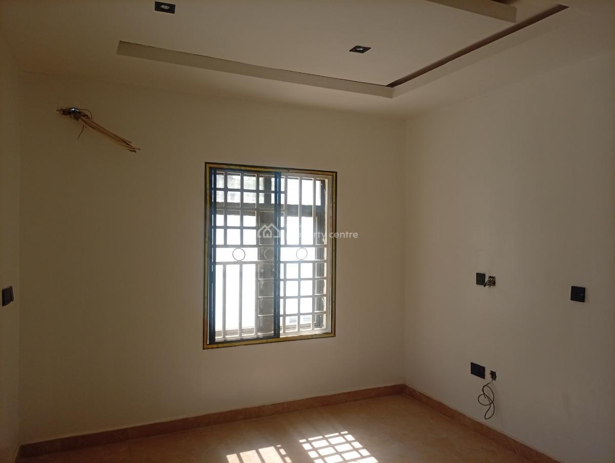 Spacious and Well Renovated 3 Bedroom Flat, Guzape District, Abuja, Flat / Apartment for Rent