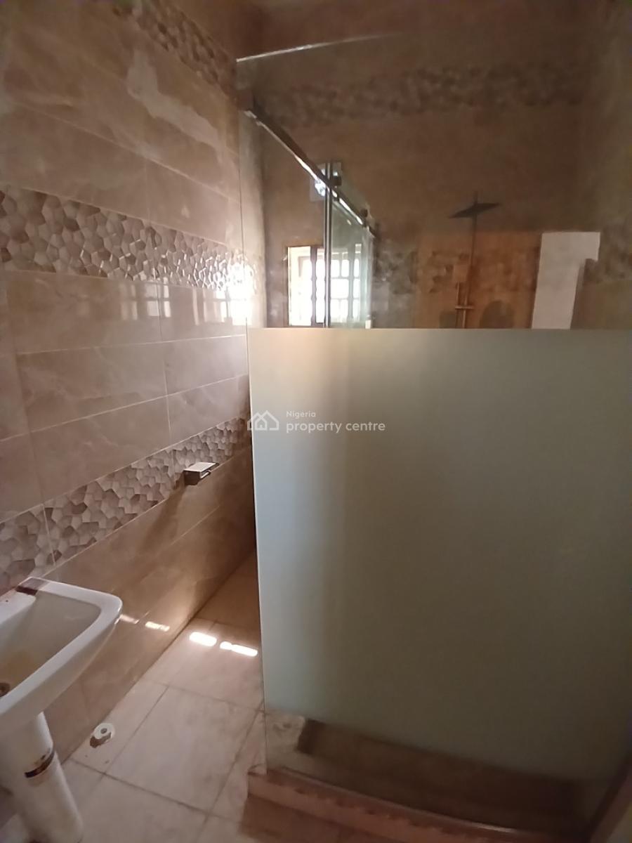 Brand New 3 Bedroom Block of Flat, Guzape Abuja Diplomatic Zone, Guzape District, Abuja, House for Rent