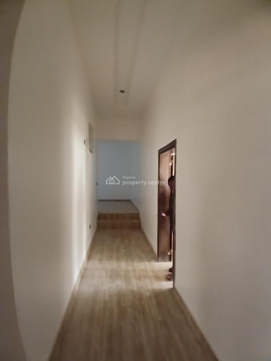 Brand New 3 Bedroom Block of Flat, Guzape Abuja Diplomatic Zone, Guzape District, Abuja, House for Rent