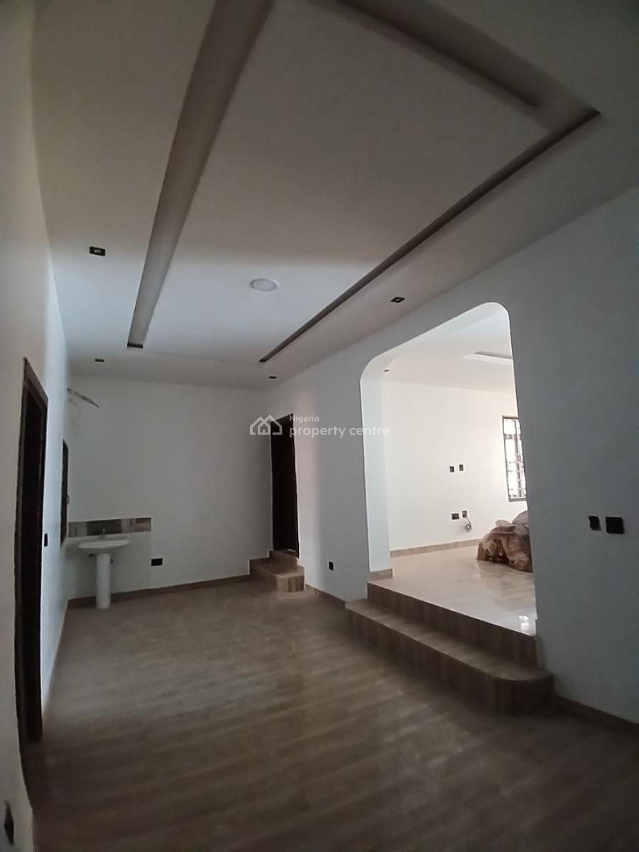 Brand New 3 Bedroom Block of Flat, Guzape Abuja Diplomatic Zone, Guzape District, Abuja, House for Rent