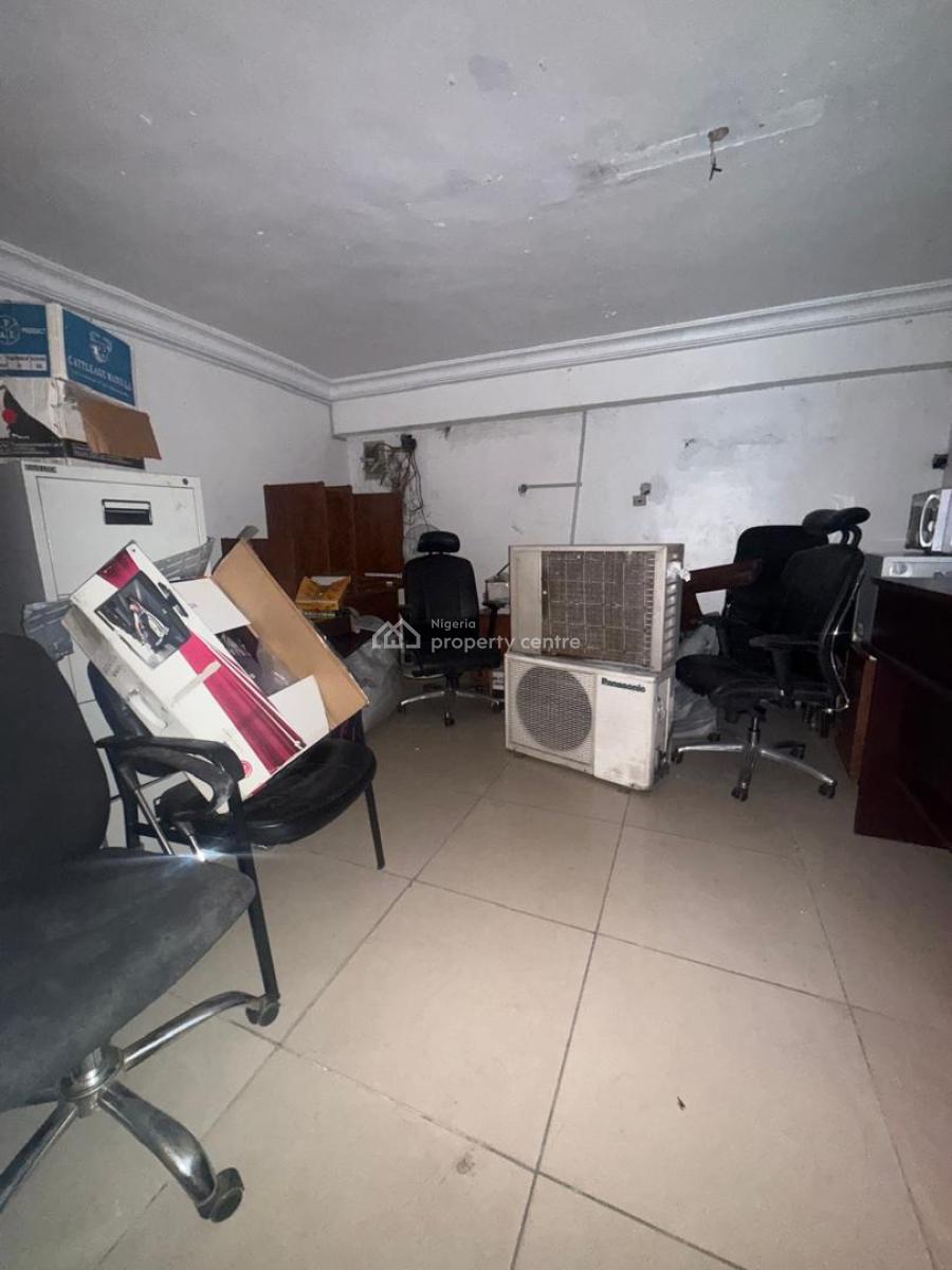Commercial Space, Lekki Phase 1, Lekki, Lagos, Office Space for Rent