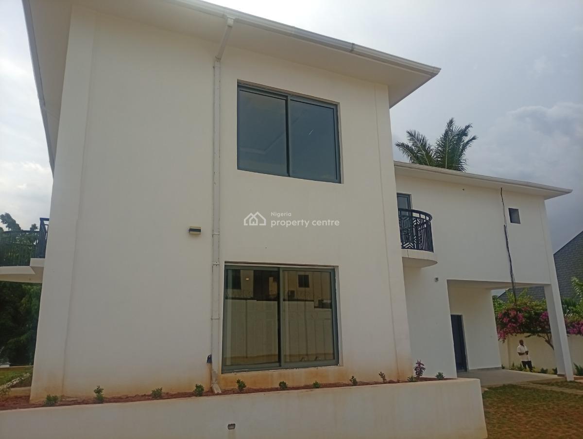 Exquisitely Finished and Well Renovated 6 Bedroom Duplex with a Pool, Asokoro District, Abuja, Detached Duplex for Rent