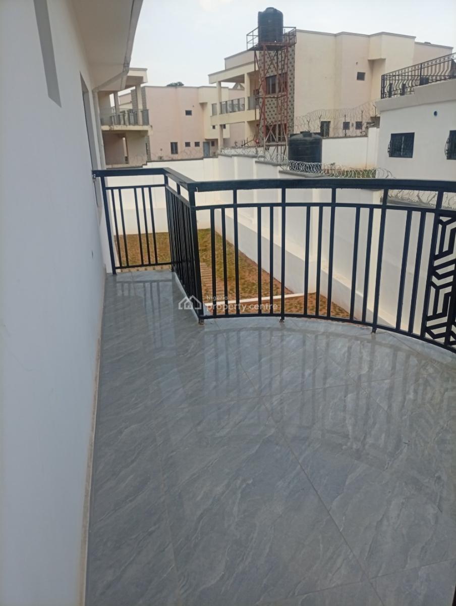 Exquisitely Finished and Well Renovated 6 Bedroom Duplex with a Pool, Asokoro District, Abuja, Detached Duplex for Rent