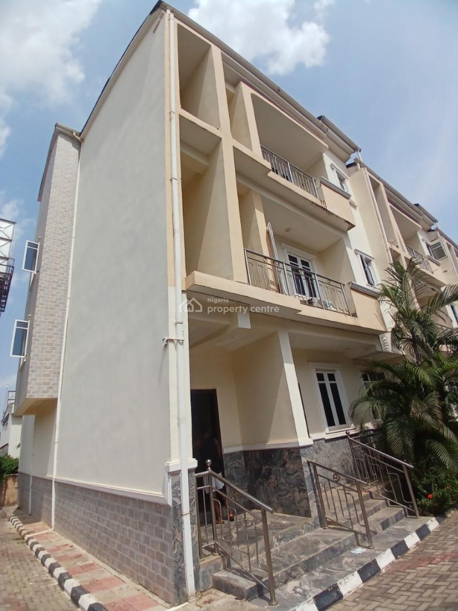 Under Renovation, 2 Bedroom Terrace Duplex, Guzape Abuja Diplomatic Zone, Guzape District, Abuja, Terraced Duplex for Rent