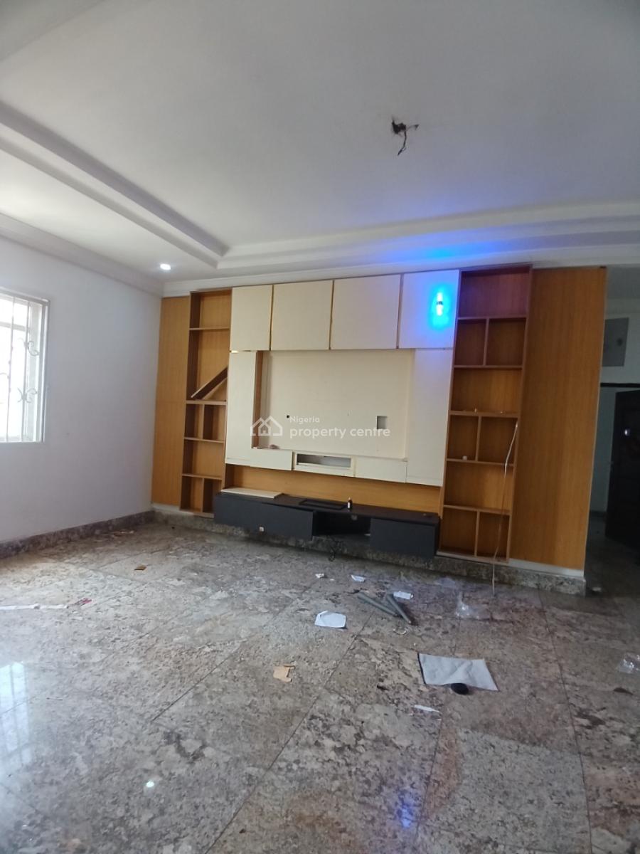 Under Renovation, 2 Bedroom Terrace Duplex, Guzape Abuja Diplomatic Zone, Guzape District, Abuja, Terraced Duplex for Rent