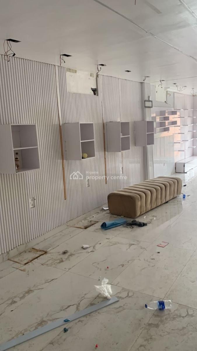 Big Shop Space, Lekki Phase 1, Lekki, Lagos, Shop for Rent