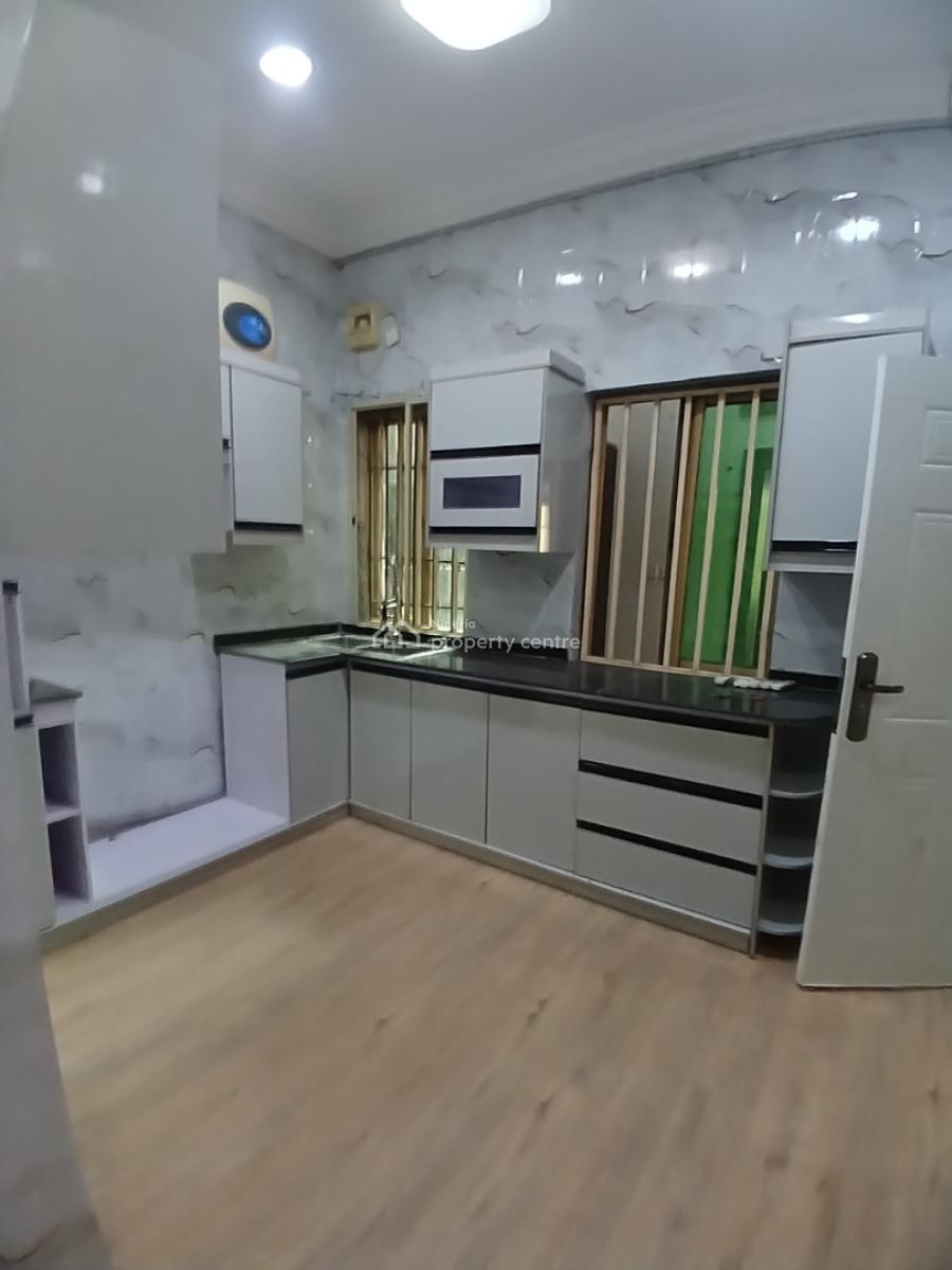 Well Renovated 3 Bedroom Terrace Duplex, Maitama District Abuja Diplomatic Zone, Maitama District, Abuja, Terraced Duplex for Rent