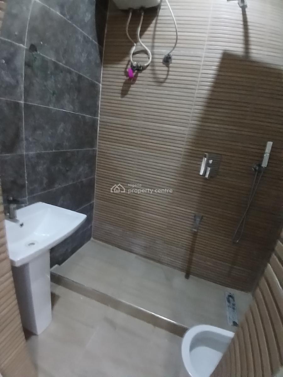 Well Renovated 3 Bedroom Terrace Duplex, Maitama District Abuja Diplomatic Zone, Maitama District, Abuja, Terraced Duplex for Rent