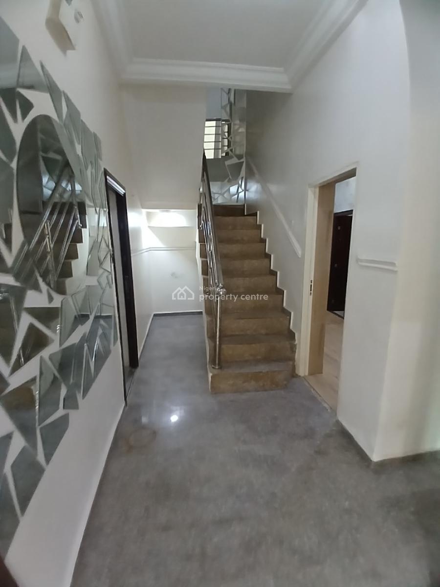 Well Renovated 3 Bedroom Terrace Duplex, Maitama District Abuja Diplomatic Zone, Maitama District, Abuja, Terraced Duplex for Rent