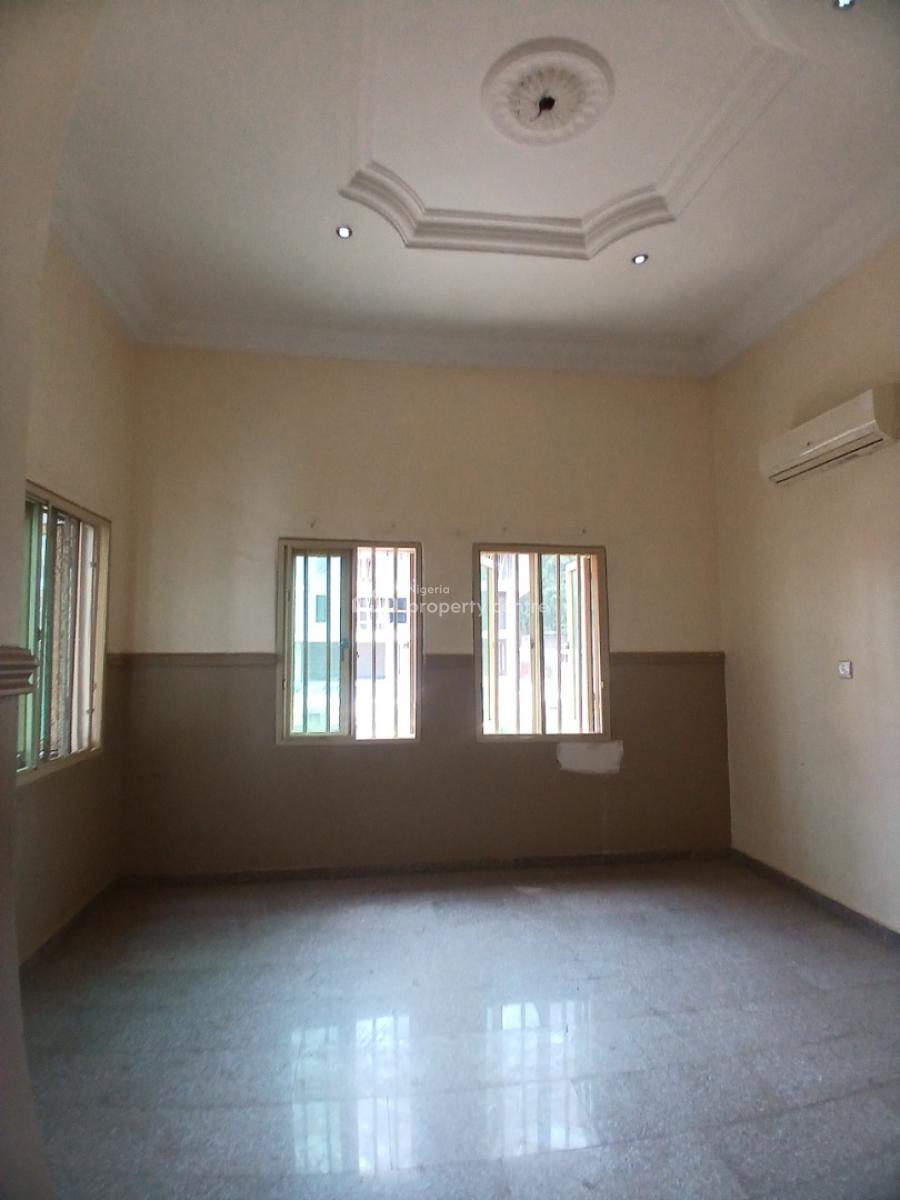 Well Renovated 3 Bedroom Terrace Duplex, Maitama District Abuja Diplomatic Zone, Maitama District, Abuja, Terraced Duplex for Rent