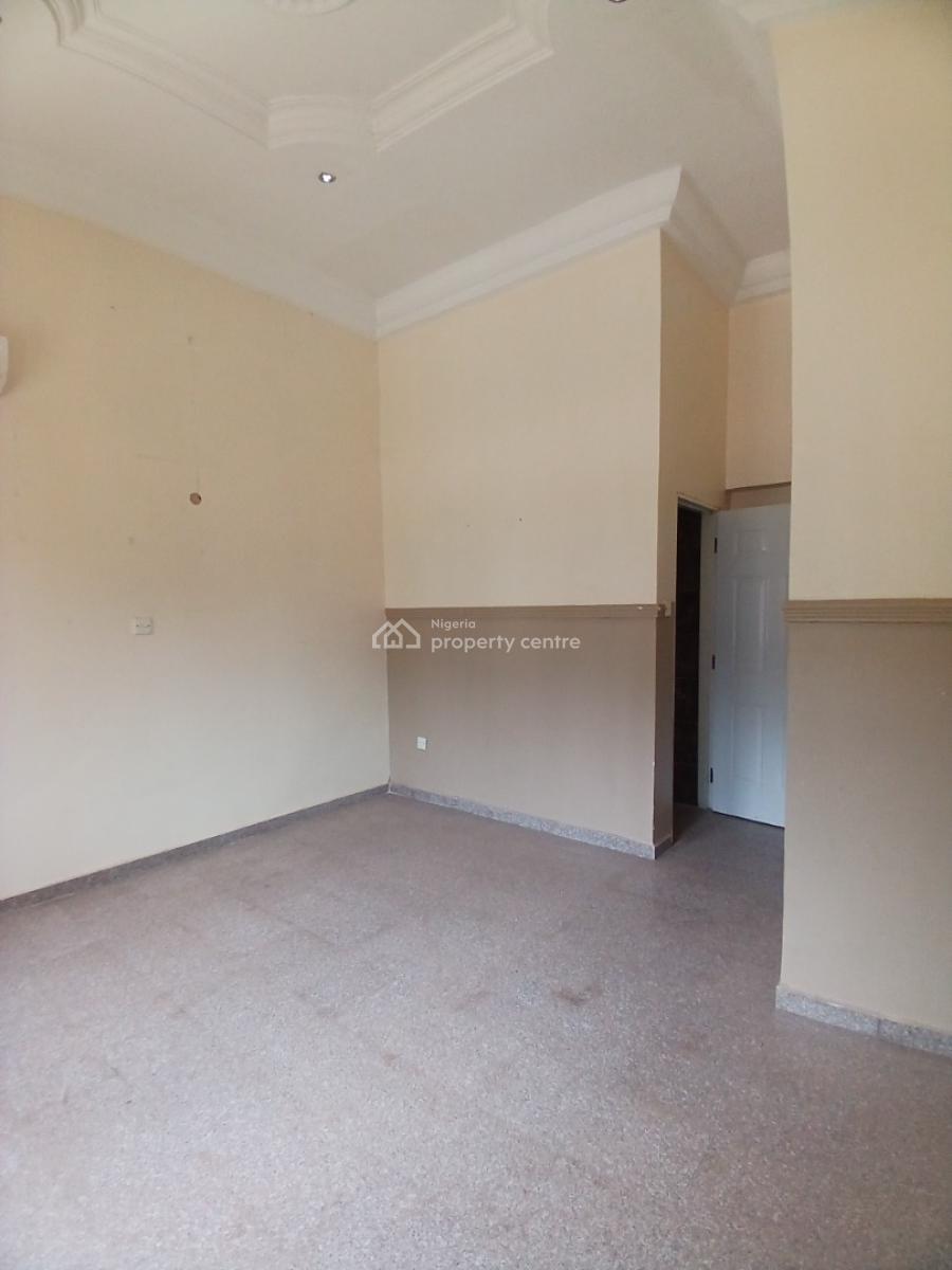 Well Renovated 3 Bedroom Terrace Duplex, Maitama District Abuja Diplomatic Zone, Maitama District, Abuja, Terraced Duplex for Rent
