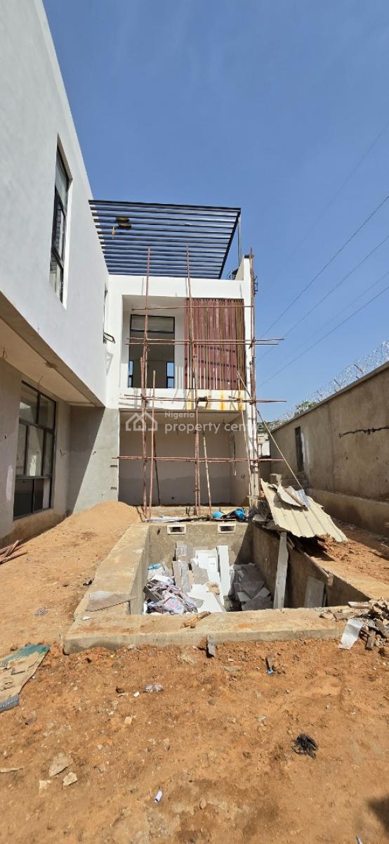 7bedroom Detached Duplex Swimming Pool & a Room Bq, Fha, Guzape District, Abuja, Detached Duplex for Sale
