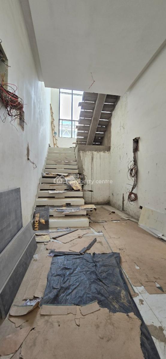 7bedroom Detached Duplex Swimming Pool & a Room Bq, Fha, Guzape District, Abuja, Detached Duplex for Sale