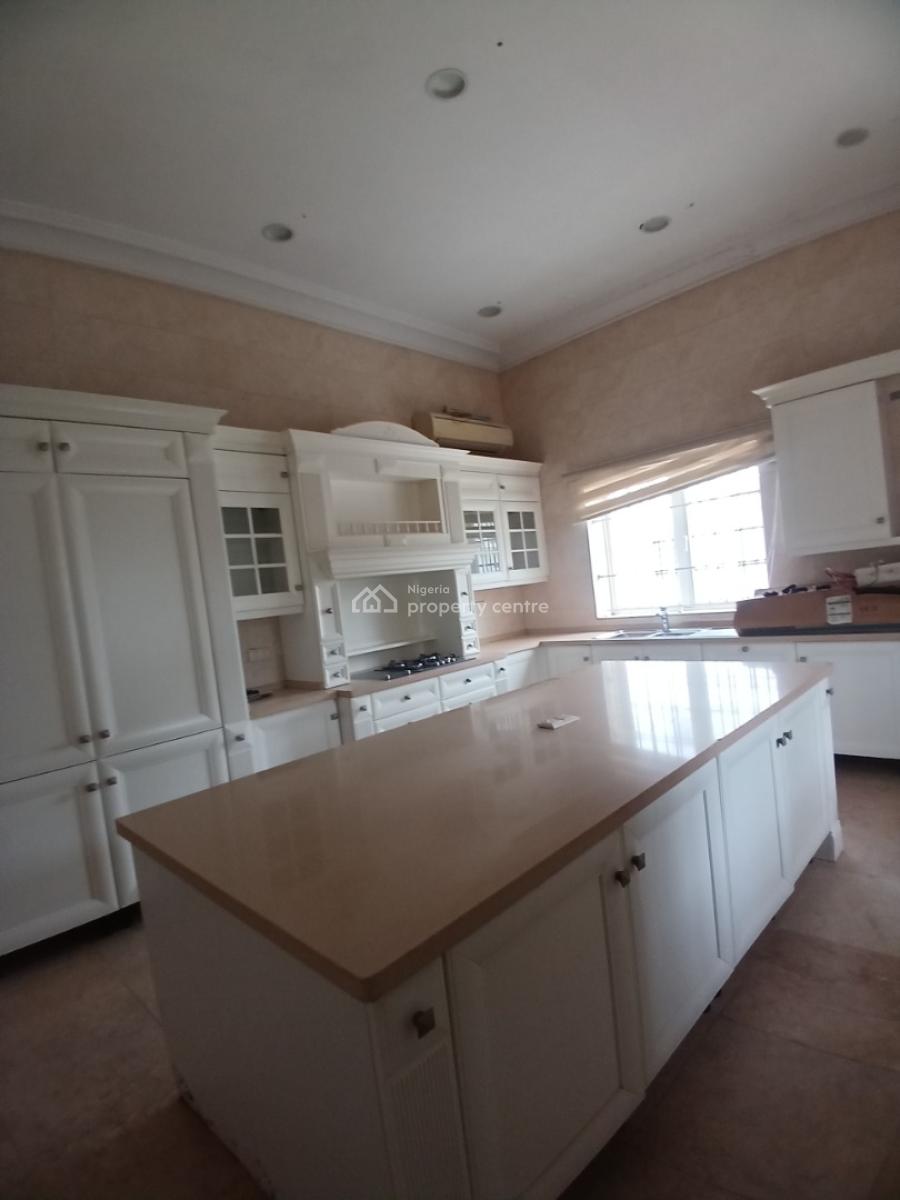 Well Built 5 Bedroom Fully Detached Mansion with 2room Bq, Maitama District Abuja Diplomatic Zone, Maitama District, Abuja, Detached Duplex for Rent