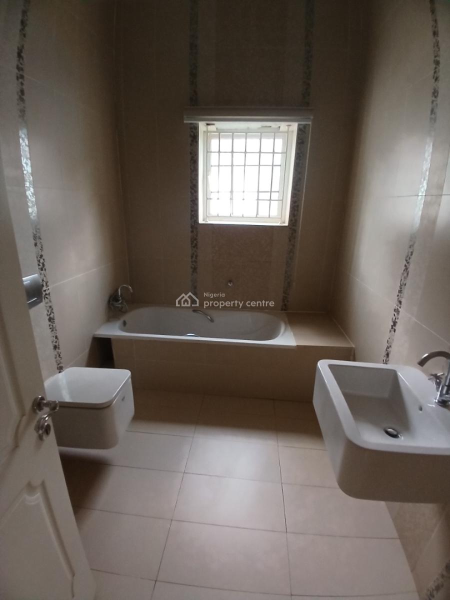 Well Built 5 Bedroom Fully Detached Mansion with 2room Bq, Maitama District Abuja Diplomatic Zone, Maitama District, Abuja, Detached Duplex for Rent