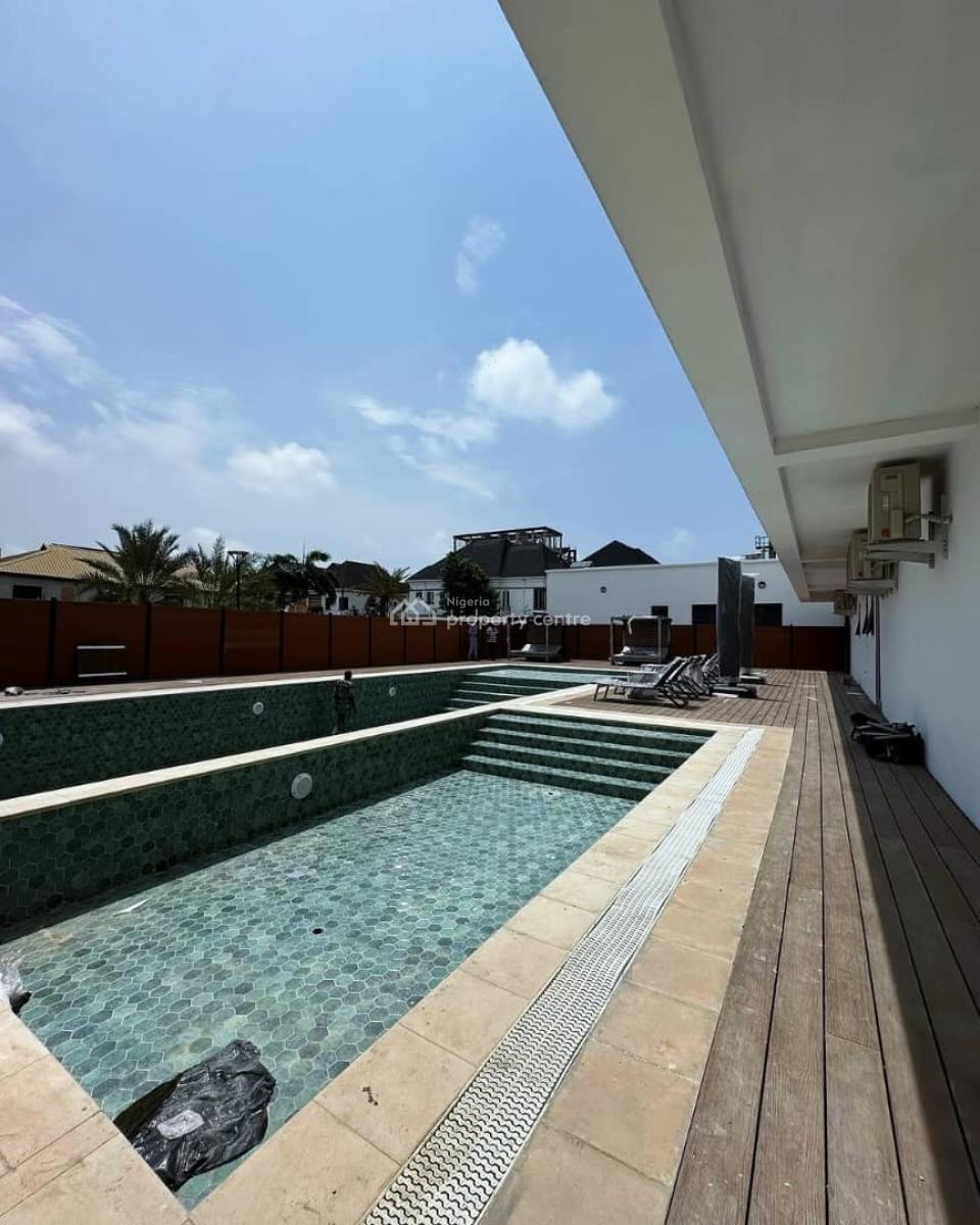 Specious 2bedrooms Apartment with Bq and Swimming Pool, Lekki Phase 1, Lekki, Lagos, Flat / Apartment for Rent